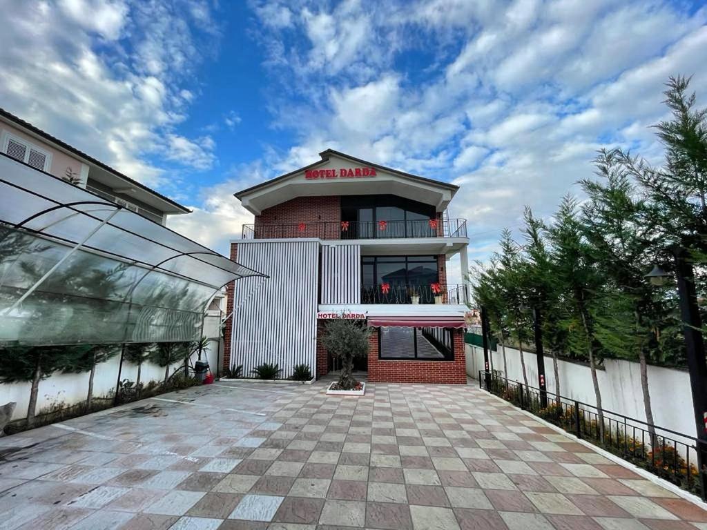 Hotel Darda Kamez ภายนอก รูปภาพ