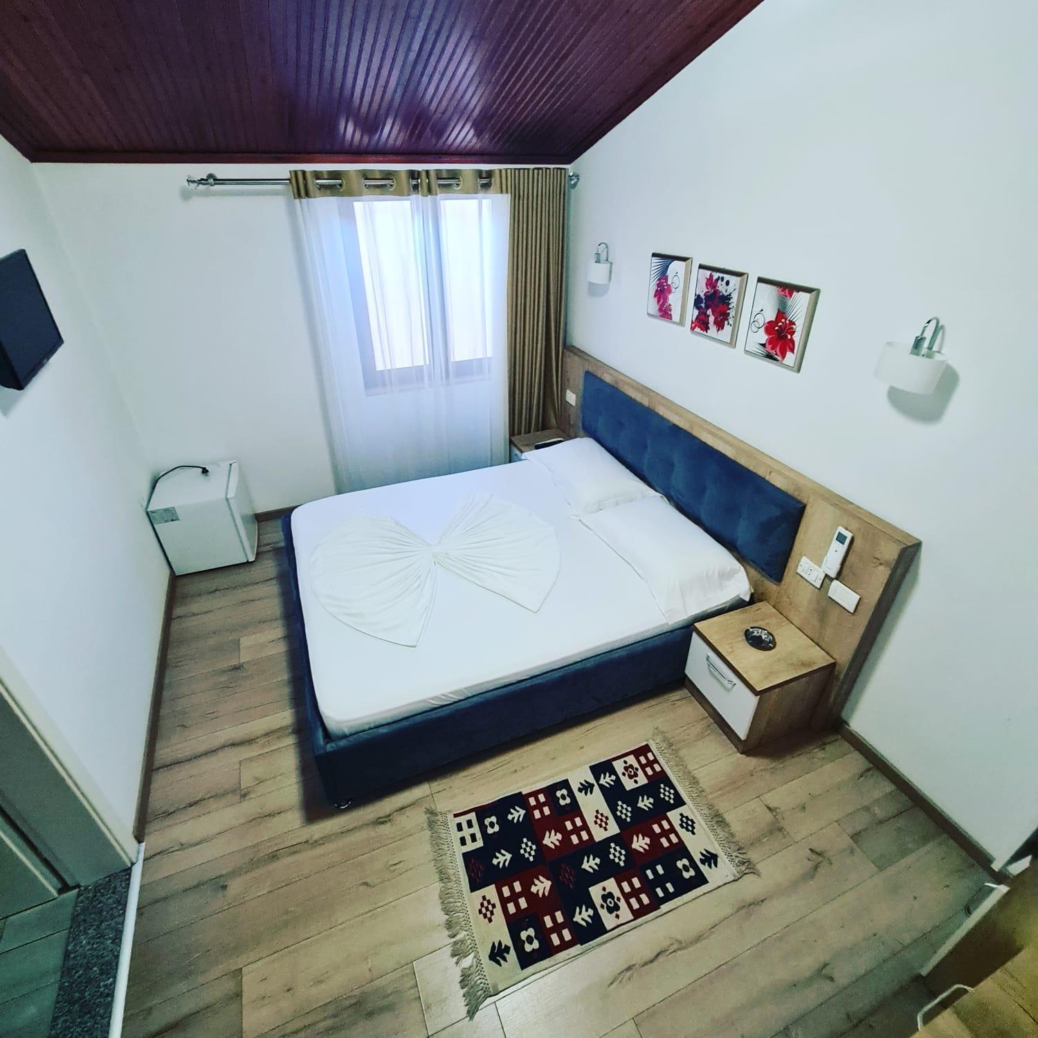 Hotel Darda Kamez ภายนอก รูปภาพ